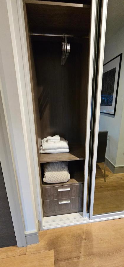 Studio Flat In Tottenham London Eksteriør billede