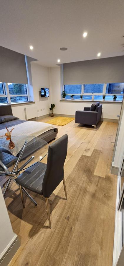 Studio Flat In Tottenham London Eksteriør billede